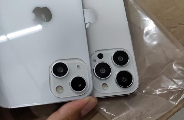 大渡口苹果手机维修分享iPhone 13‌机模长什么样 